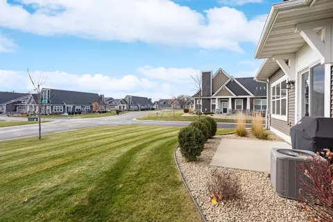Exterior - 13692 Brookview Path, Rosemount, MN 55068 photo 2 of 3
