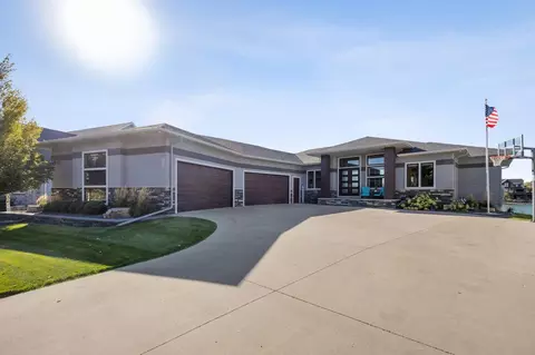 3728 6th St E, West Fargo, ND 58078