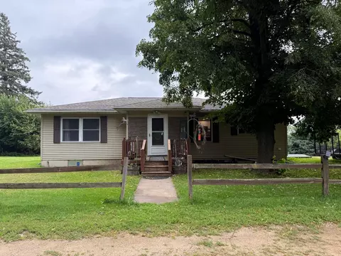 37261 280th St, Westbrook, MN 56183