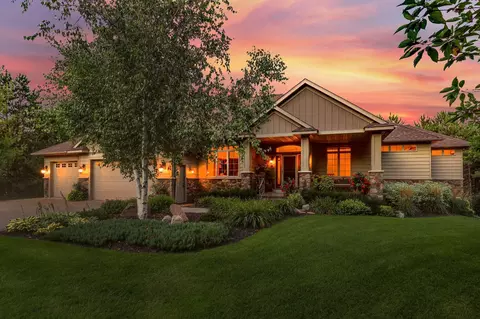 323 Empire Builder Dr, Hudson, WI 54016