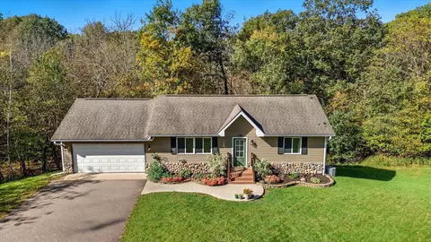 119 Vadnais Ln, Balsam Lake, WI 54810