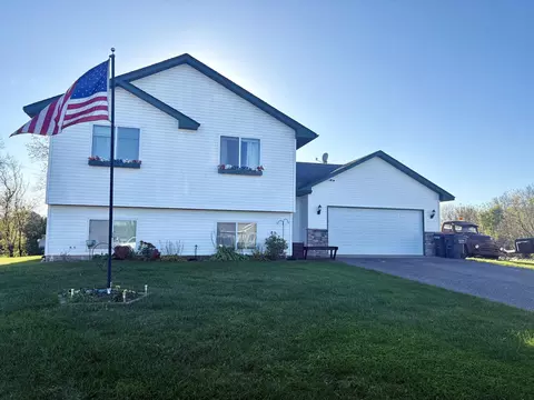 440 Alcott St E, Rush City, MN 55069