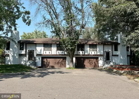 112 118th Ave NE, Blaine, MN 55434
