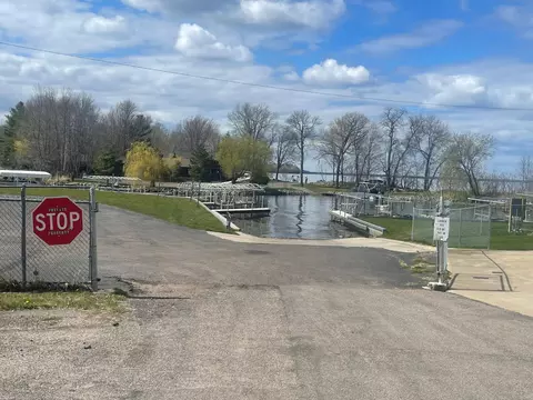 46775 Earle Brown Dr, Garrison, MN 56450 photo 5
