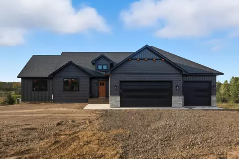 885 183rd Ct, New Richmond, WI 54017