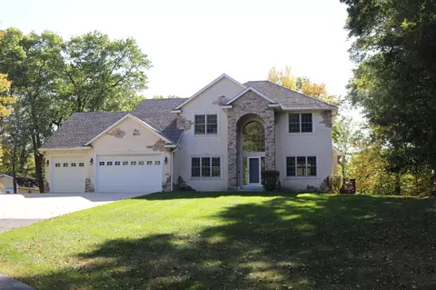 2230 Briarwood Ln NE, East Bethel, MN 55011