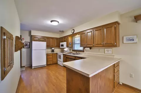 1141 29th Ave N, Saint Cloud, MN 56303 photo 2