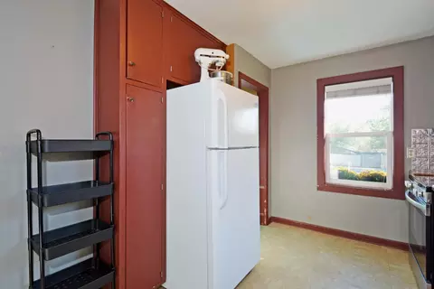 Kitchen - 644 5th Ave SE, Saint Cloud, MN 56304 photo 3 of 3
