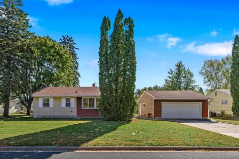 2314 Birch St, White Bear Lake, MN 55110