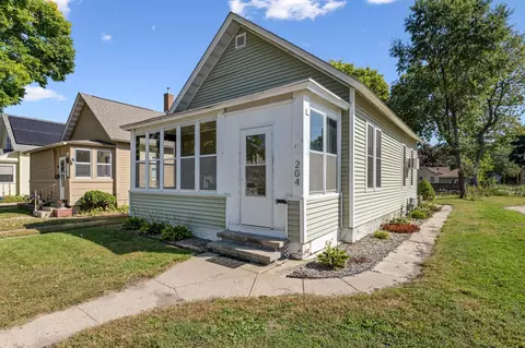 204 Harvester Ave, Winona, MN 55987