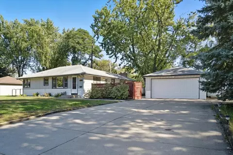 6308 Utah Ave N, Brooklyn Park, MN 55428