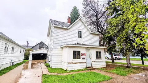 800 Burke Ave, Harvey, ND 58341