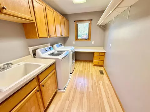 2104 6th Ave SE, Willmar, MN 56201 photo 13