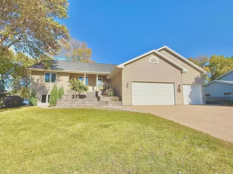 2104 6th Ave SE, Willmar, MN 56201 photo 22