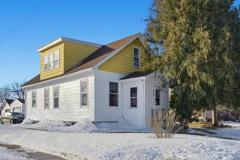 311 1st Ave SE, Dilworth, MN 56529