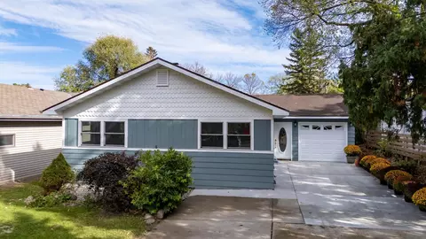 814 N Union Ave, Fergus Falls, MN 56537