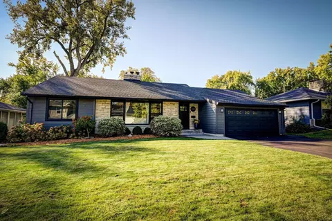 5013 Edinbrook Ln, Edina, MN 55436