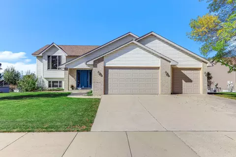 9610 42nd St NE, Saint Michael, MN 55376