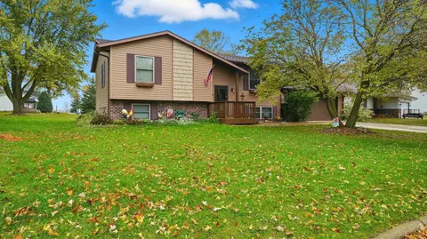 601 8th Ave NW, Waseca, MN 56093