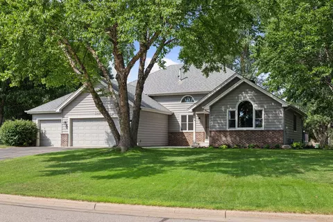 1312 Fremont Ct, Burnsville, MN 55306