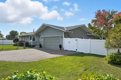 7180 Imperial Ave S, Cottage Grove, MN 55016
