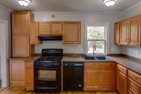 Kitchen - 111 Kingwood St, Brainerd, MN 56401 photo 2 of 3