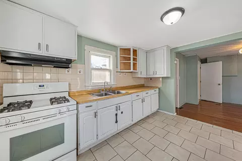 Kitchen - 307 W 4th St, Winthrop, MN 55396 photo 1 of 1