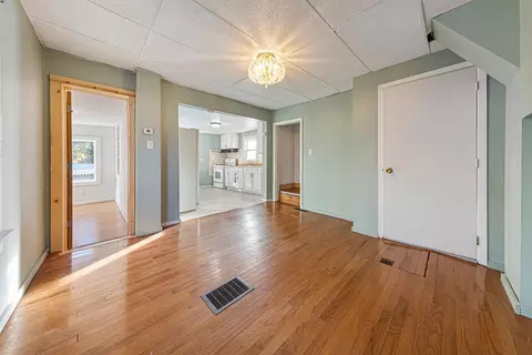 Living - 307 W 4th St, Winthrop, MN 55396 photo 3 of 4