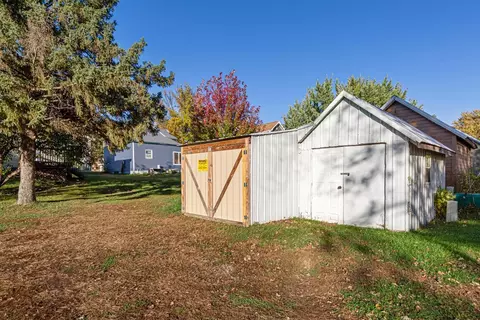 Exterior - 307 W 4th St, Winthrop, MN 55396 photo 6 of 6