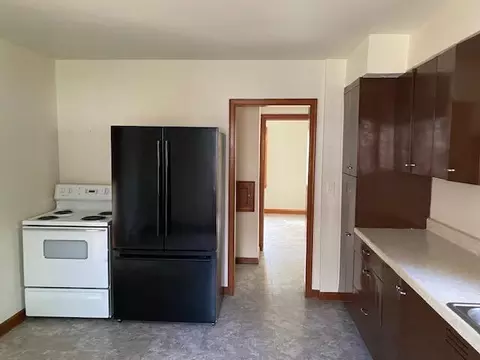 208 W 3rd St, Winthrop, MN 55396 photo 7