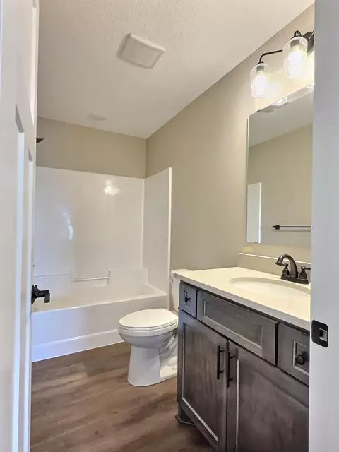 Bath - 459 Ramey Rd S, Maple Lake, MN 55358 photo 2 of 2