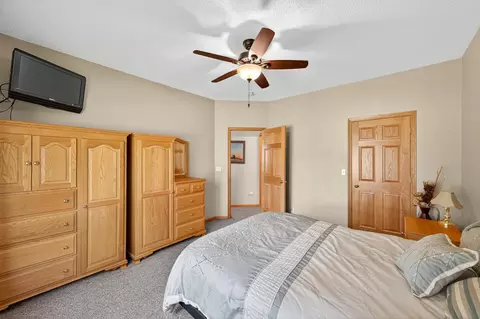 Bedroom - 13471 Pine View Ln, Lindstrom, MN 55045 photo 4 of 4
