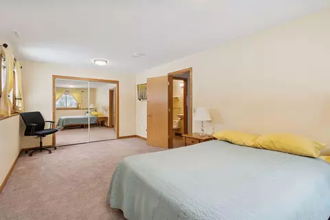 Bedroom - 11229 Quebec Ave N, Champlin, MN 55316 photo 6 of 6