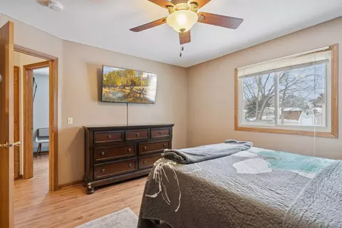 Bedroom - 11229 Quebec Ave N, Champlin, MN 55316 photo 3 of 6