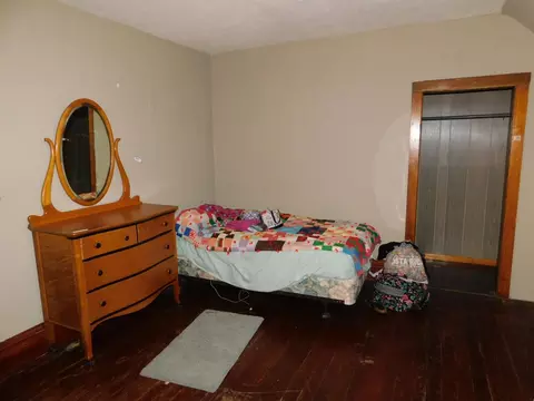 Bedroom - 551 Cynthia St, Maynard, MN 56260 photo 6 of 9