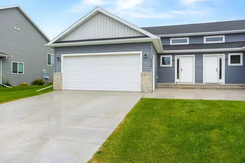 2735 11th St W, West Fargo, ND 58078