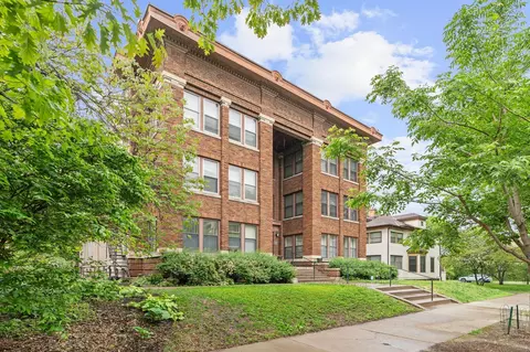 2606 Humboldt Ave S #3, Minneapolis, MN 55408