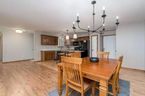 Dining - 117 Nicklaus Path, Mankato, MN 56001 photo 1 of 3