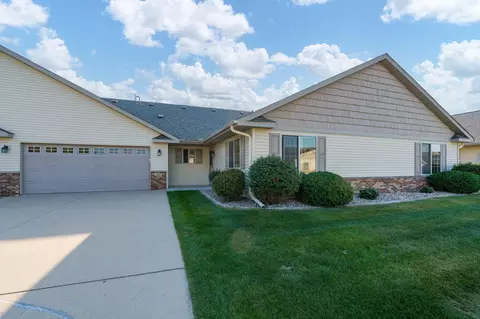 Exterior - 117 Nicklaus Path, Mankato, MN 56001 photo 2 of 2