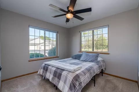 Bedroom - 117 Nicklaus Path, Mankato, MN 56001 photo 3 of 5