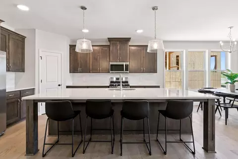 18661 Icebox Ln, Lakeville, MN 55044