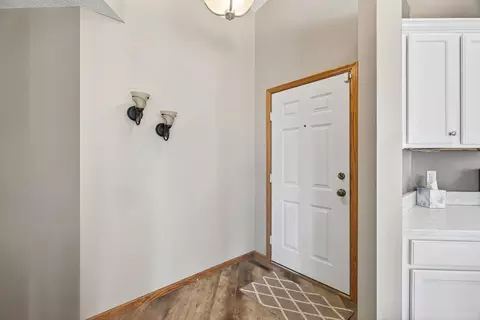 440 Sunnyridge Ln, Loretto, MN 55357 photo 6