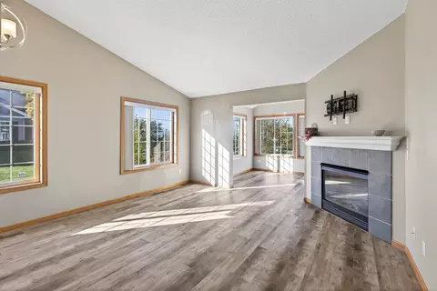 440 Sunnyridge Ln, Loretto, MN 55357 photo 10
