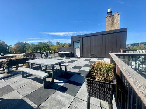 3150 Excelsior Blvd #211, Minneapolis, MN 55416