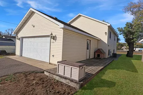 222 33rd Ave N, Saint Cloud, MN 56303 photo 3