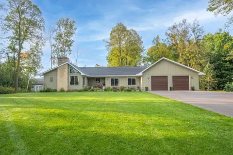 320 Griffin St E, Amery, WI 54001