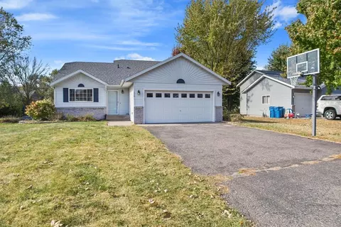 229 Horizon Ave, Sartell, MN 56377