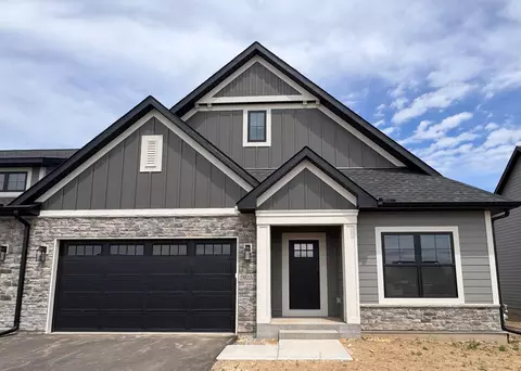 18655 Icebox Ln, Lakeville, MN 55044