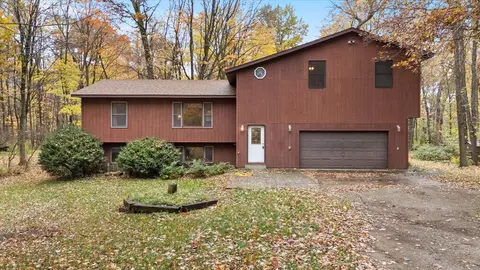 6509 372nd St, North Branch, MN 55056