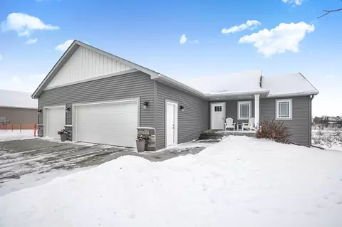 Exterior - 1933 38th St S, Saint Cloud, MN 56301 photo 2 of 15